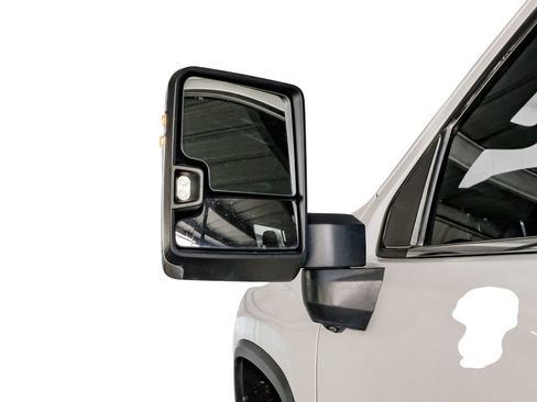 Used 2021 Chevrolet Silverado 2500 High Country w/ Z71 Off-Road Package image 40