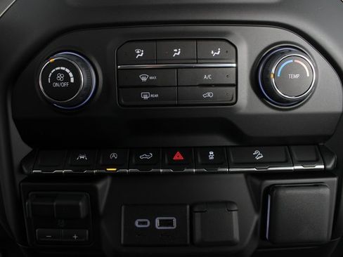 New 2026 Chevrolet Silverado 1500 Custom Trail Boss image 6