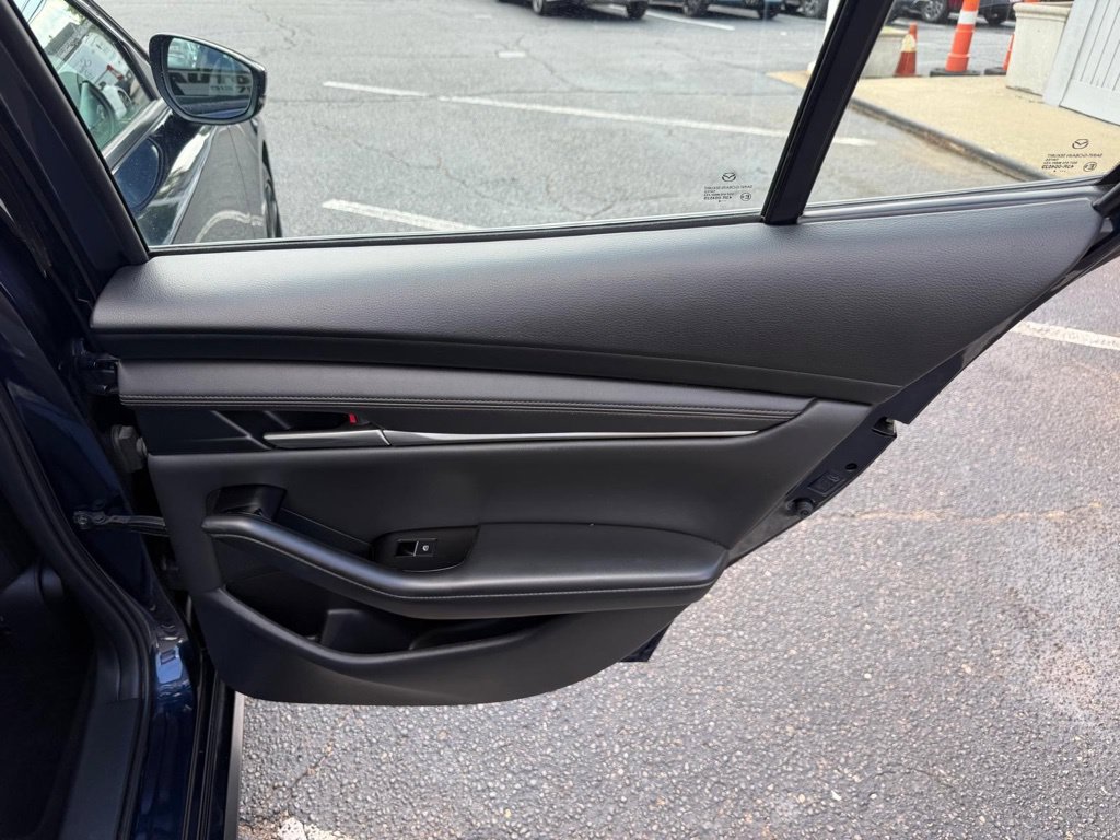 Used 2024 MAZDA MAZDA3 s FWD image 24