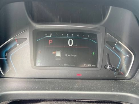 Used 2024 Honda Odyssey EX image 8