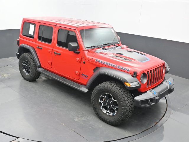 Used 2022 Jeep Wrangler Unlimited Rubicon 4xe w/ Cold Weather Group AWD/4WD image 50