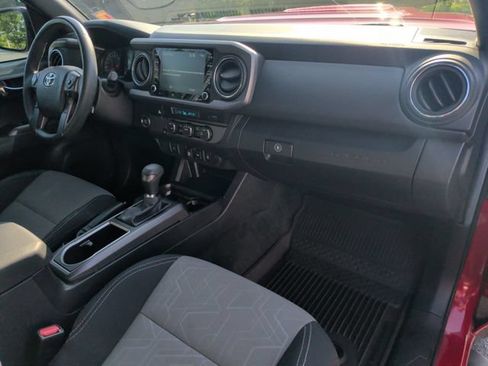 Used 2023 Toyota Tacoma TRD Sport RWD image 18