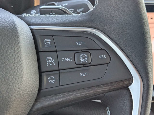 New 2027 Jeep Grand Cherokee Limited w/ Limited Altitude Package RWD image 27