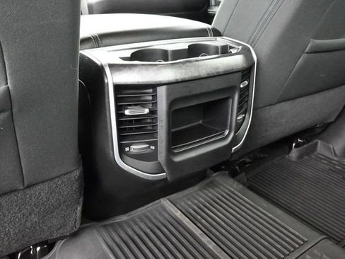 Used 2022 RAM 2500 Big Horn w/ Night Edition AWD/4WD image 30