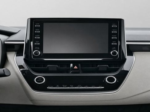 Used 2020 Toyota Corolla LE FWD image 9