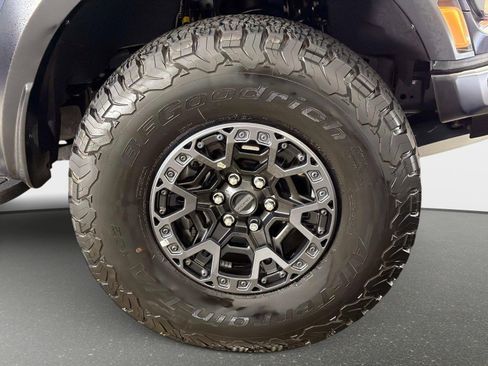 Used 2024 Ford F150 Raptor w/ Equipment Group 803A Raptor R AWD/4WD image 21