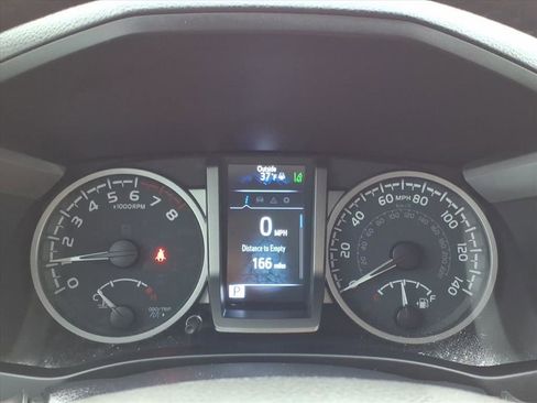 Used 2022 Toyota Tacoma SR5 image 26