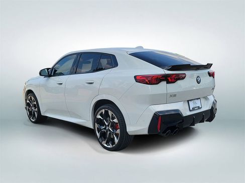 Used 2025 BMW X2 M35i w/ Premium Package image 4