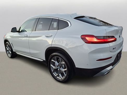 Used 2023 BMW X4 xDrive30i w/ Premium Package image 5