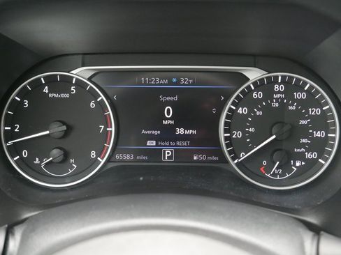 Used 2024 Nissan Sentra SV image 29