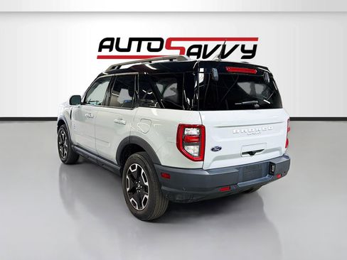 Used 2022 Ford Bronco Sport Outer Banks w/ Tech Package AWD/4WD image 5