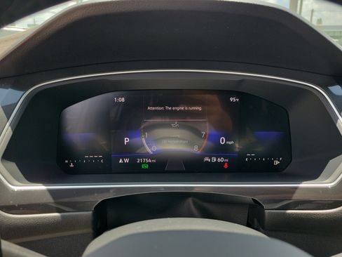 Certified 2023 Volkswagen Tiguan SE R-Line FWD image 29