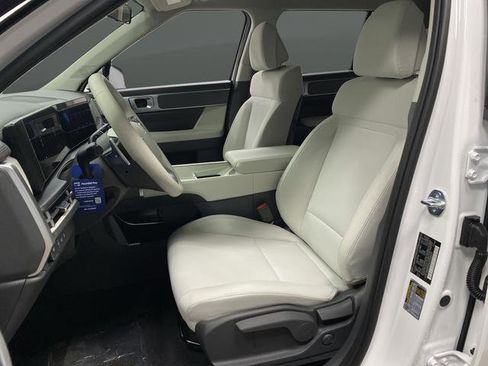 New 2026 Hyundai Santa Fe SE AWD/4WD image 8