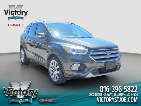 Used 2018 Ford Escape Titanium AWD/4WD image 1