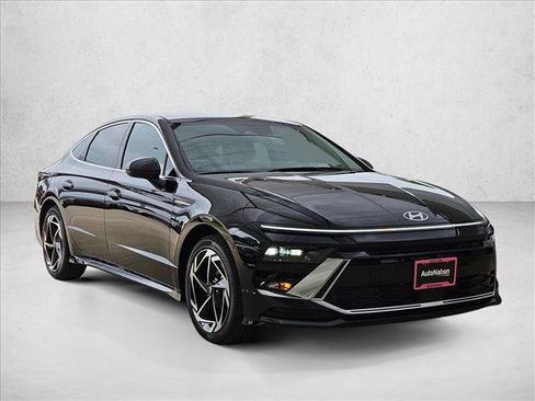 New 2026 Hyundai Sonata SEL FWD image 7