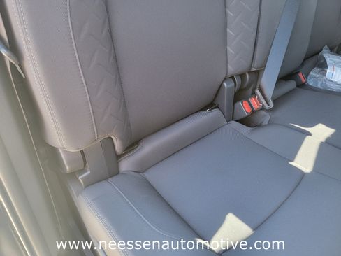 Used 2025 Toyota Tacoma SR5 image 12