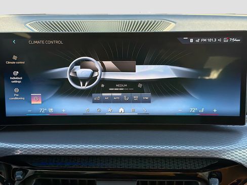 New 2026 BMW i4 eDrive40 w/ Parking Assistance Package RWD image 33