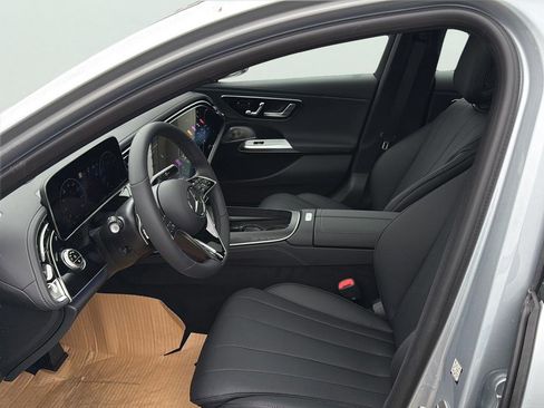 New 2026 Mercedes-Benz E 350 4MATIC Sedan image 19