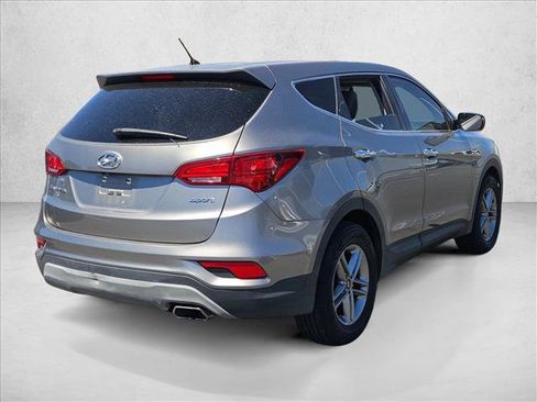 Used 2018 Hyundai Santa Fe Sport FWD image 4