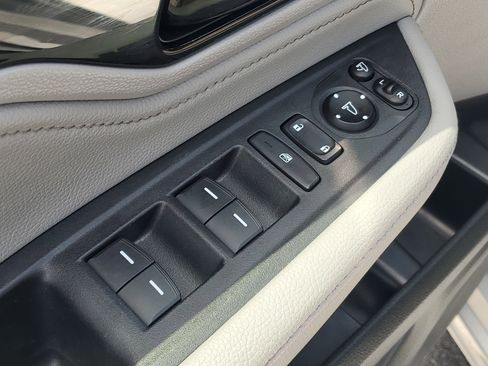 Used 2019 Honda Odyssey Elite image 17