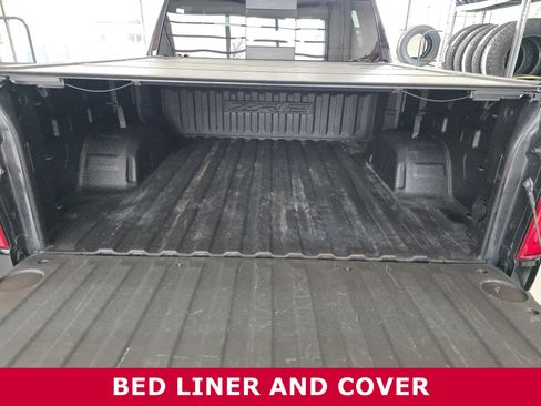 Used 2022 Chevrolet Silverado 1500 ZR2 w/ Technology Package image 20