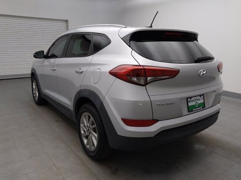 Used 2016 Hyundai Tucson SE w/ Option Group 02 FWD image 5