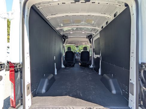 New 2025 Ford Transit 250 148 Medium Roof w/ Load Area Protection Package image 10