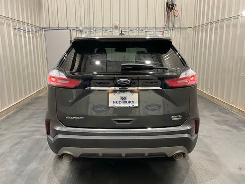 Used 2020 Ford Edge SEL w/ Convenience Package image 22