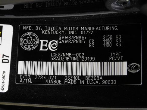 Used 2022 Lexus ES 350 w/ Premium Package image 96