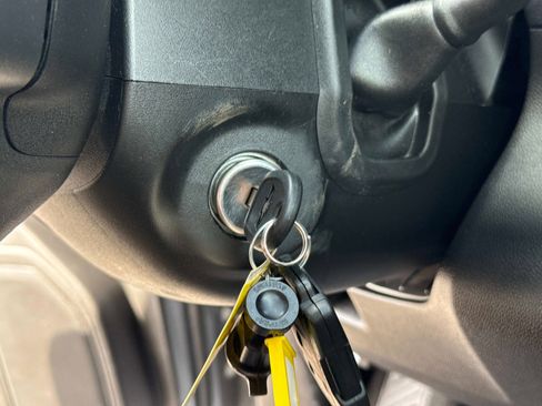 Used 2021 Chevrolet Silverado 1500 Custom Trail Boss w/ LPO, Dark Essentials Package image 28