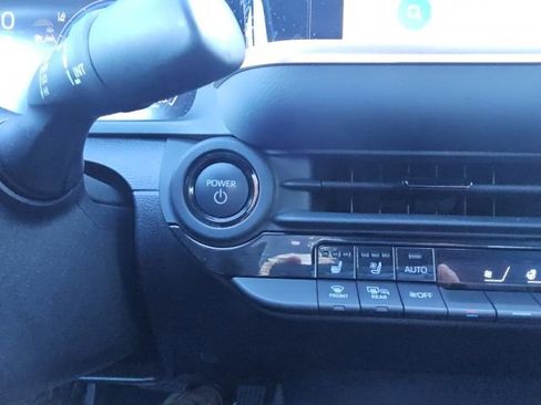 Used 2025 Toyota Crown XLE image 53