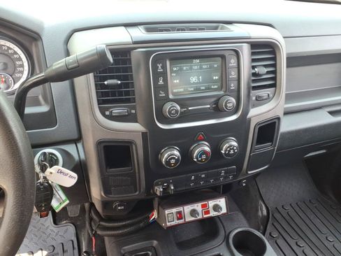 Certified 2016 RAM 2500 Tradesman w/ Chrome Appearance Group AWD/4WD image 12