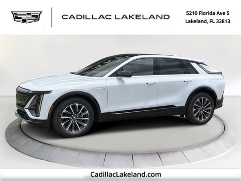 New 2026 Cadillac Lyriq Sport RWD image 1