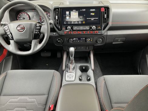 Used 2026 Nissan Frontier PRO-4X w/ Pro-4x Convenience Package image 21