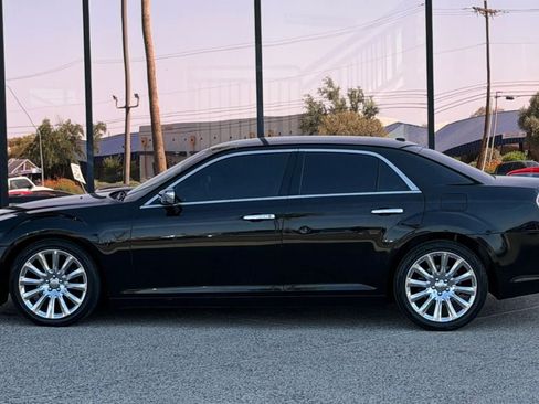 Used 2014 Chrysler 300 Uptown Edition w/ Quick Order Package 22M RWD image 5