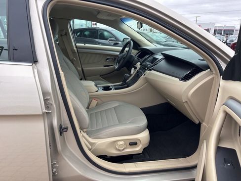 Used 2018 Ford Taurus SE image 36