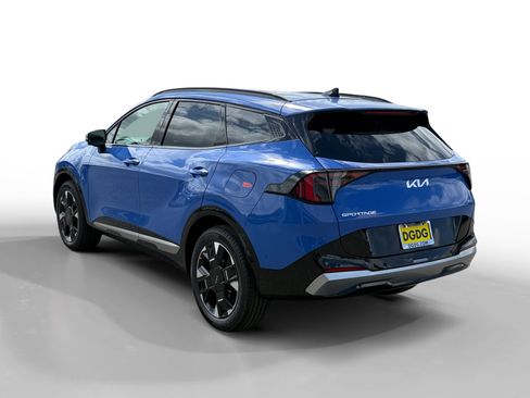 New 2026 Kia Sportage SX image 3