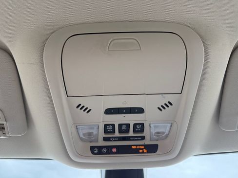 Used 2023 Buick Enclave Avenir w/ Avenir Technology Package AWD/4WD image 55