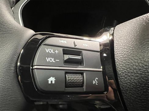 New 2025 Honda Pilot EX-L image 19