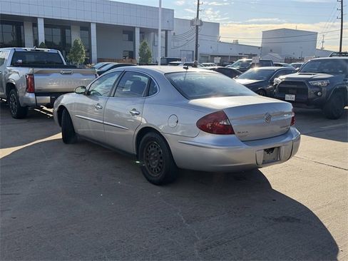 Used 2007 Buick LaCrosse CX image 7