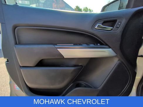 Used 2022 Chevrolet Colorado ZR2 AWD/4WD image 21