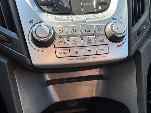 Used 2013 Chevrolet Equinox LS AWD/4WD image 18