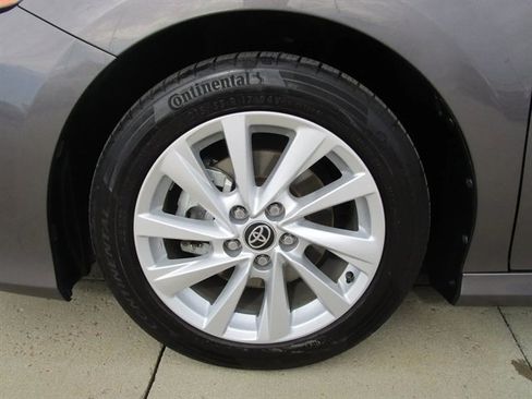 Used 2023 Toyota Camry LE image 39