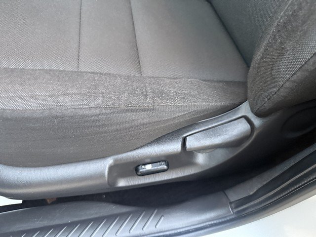 Used 2010 Ford Escape XLT AWD/4WD image 26