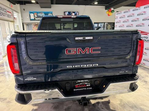 Used 2019 GMC Sierra 1500 SLT w/ SLT Premium Package image 9