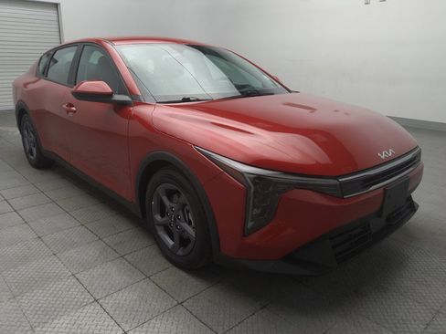 Used 2025 Kia K4 FWD image 13