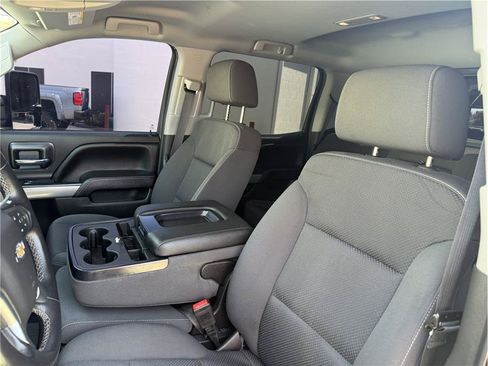 Used 2018 Chevrolet Silverado 1500 LT w/ All Star Edition AWD/4WD image 10