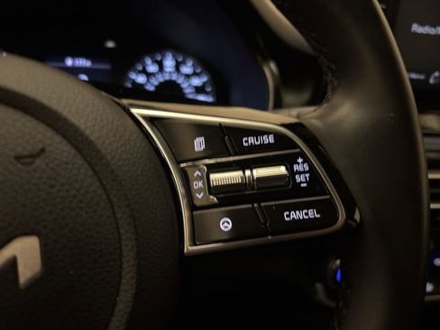 Certified 2023 Kia Seltos S image 17