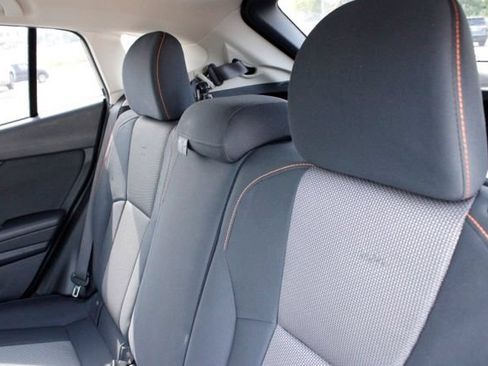 Used 2019 Subaru Crosstrek 2.0i Premium w/ Eyesight System AWD/4WD image 12