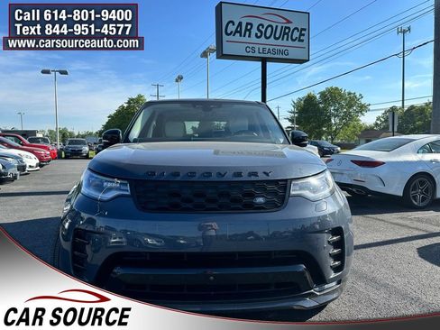 Used 2025 Land Rover Discovery Dynamic SE AWD/4WD image 4